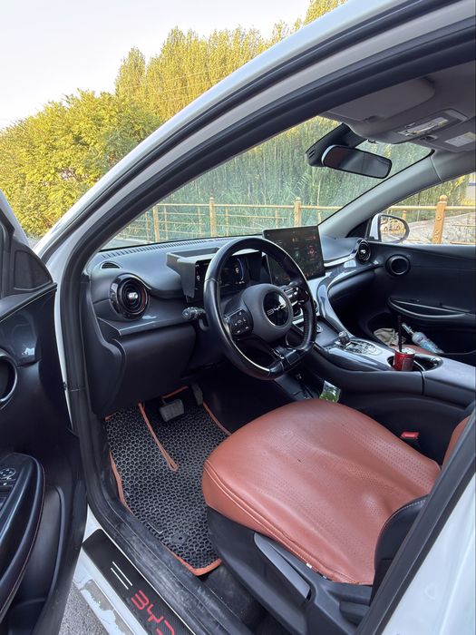 Сотилади BYD E2 нархи орзон