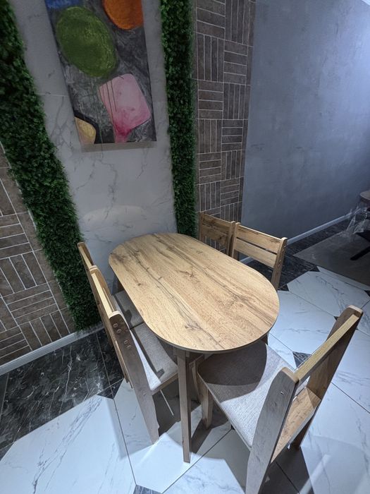 Продам стол со стульями