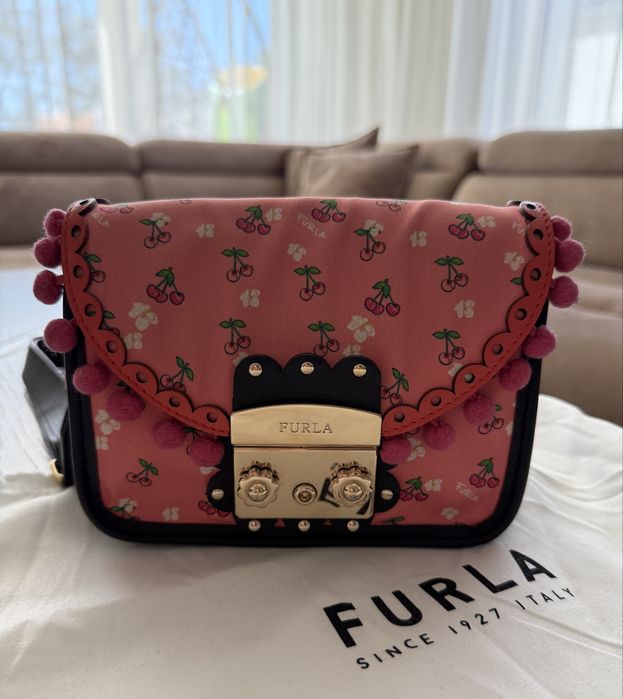 Чанта Furla лимитирана колекция