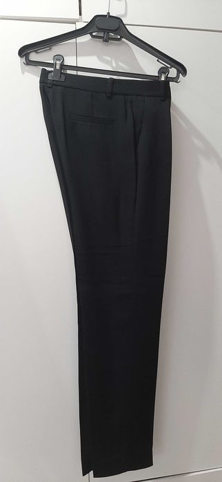 Costum clasic Massimo Dutti,ca nou(sacou 34,pantaloni 36)