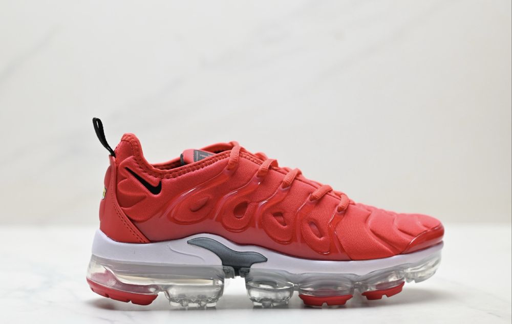 Nike Vapormax plus