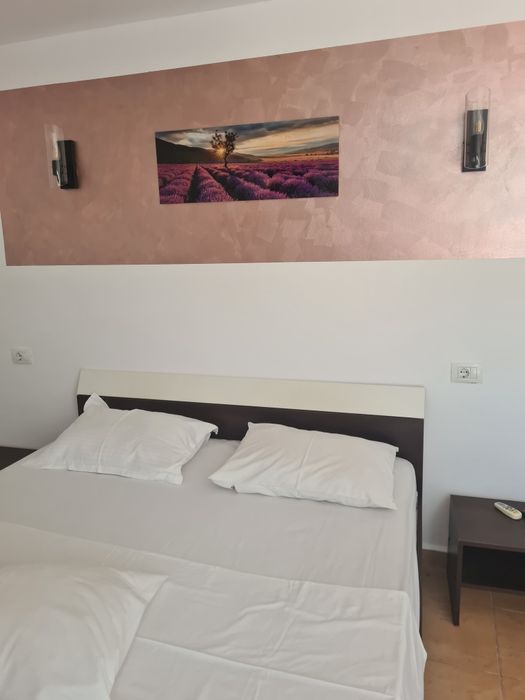Inchiriez apt 2 cam mobilat mamaia-sat