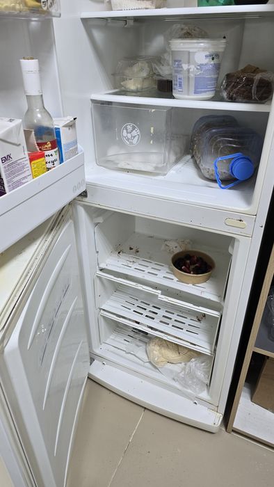 Холодильник LG, высота 180см