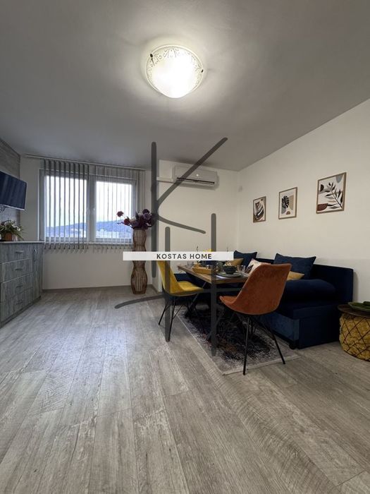 Продава се Двустаен апартамент в Варна, Аспарухово - 76 кв.м за 1711 €/кв.м - Снимка #2