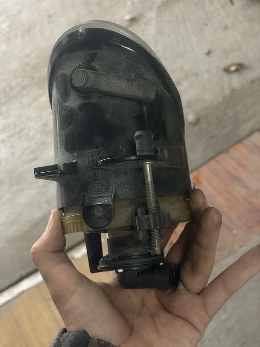 туманка бмв е39..