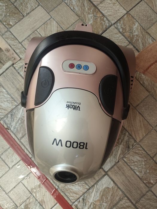 Пылесос Vitek EcoActive 1800 W