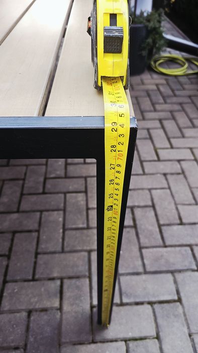 Masa metalica de grădină