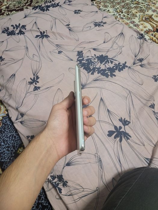 Samsung S20 FE 5G 6/128GB