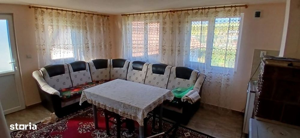 Casa de vanzare in zona Iris -Valea Calda, acces dinspre Emerson Cluj