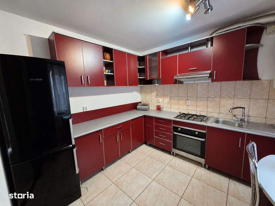 Casa tip triplex de vanzare, Floresti zona str Avram Iancu Lidl