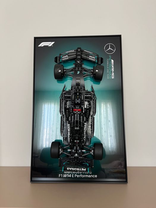 Lego Technic Mercedes-AMG F1w14 E Performance