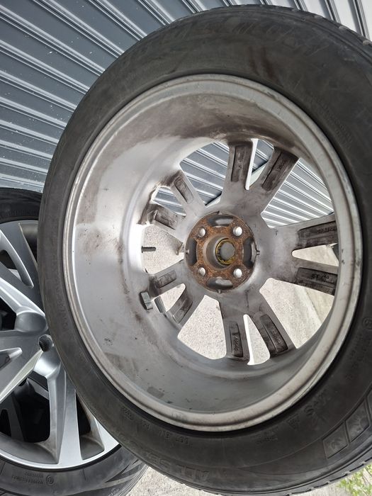Kobiltga kaptiva 17>< 170$ kom 4 ta Disk+balon xolati alo