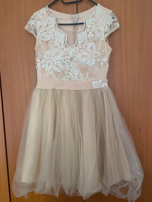 Vând rochie de ocazie