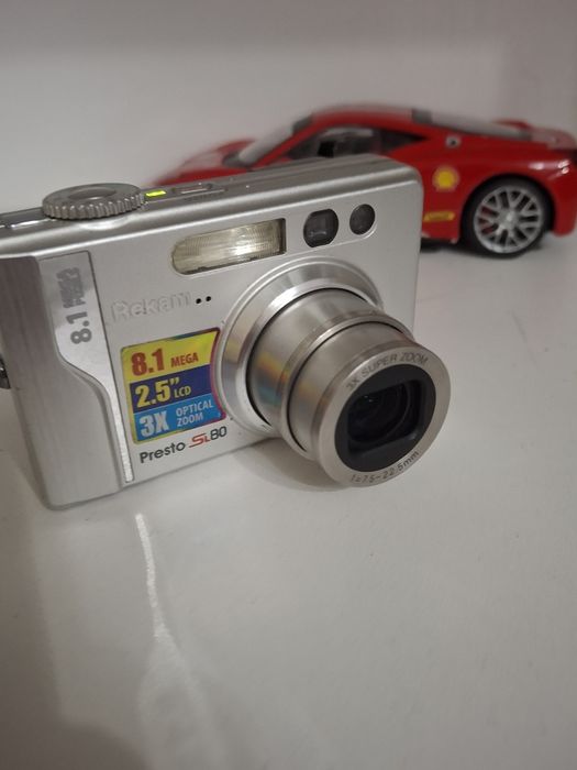 Цифровая камера  Rekam