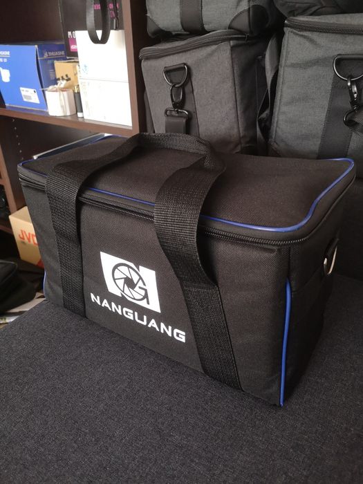 Фото чанти на различни марки