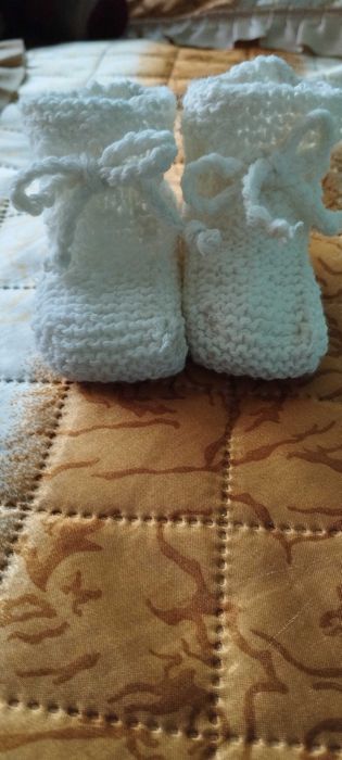 Плетени терлици/ботушки, бебешки терлички