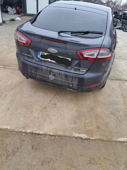 Dezmembrez ford mondeo mk4,facelift,bara,far,trager,radiatoare,capota