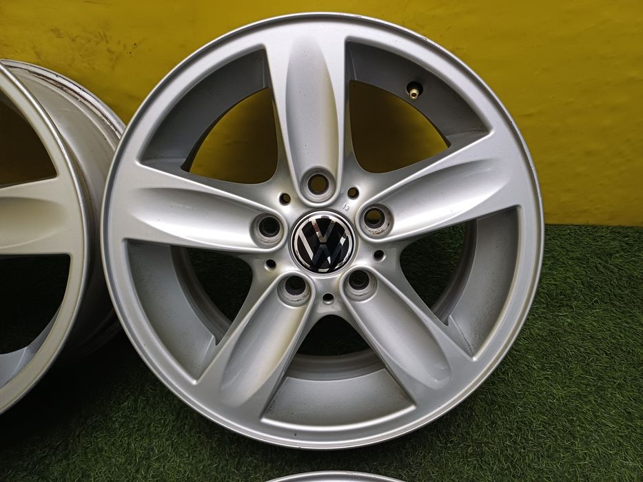 Диски R16 5x120 на Volkswagen T5 T6.