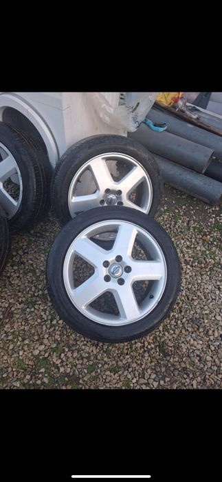 Комплект джанти и гуми