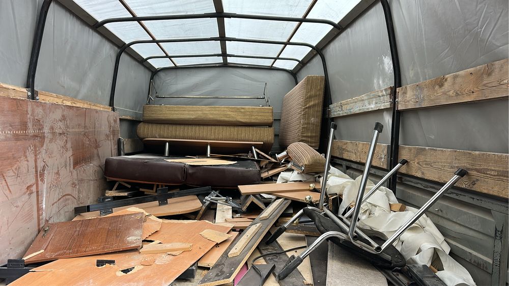 Вывоз мусора вывоз хлама вывоз диван вывоз матрас очистка гаража