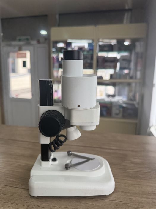 Микроскоп с подсветкой