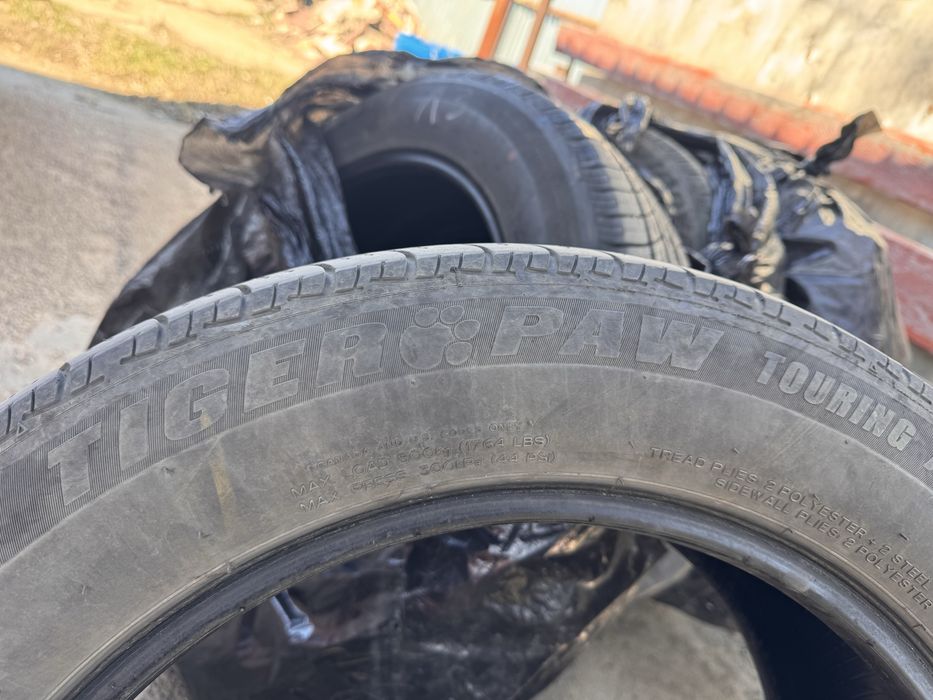 Летние шины 225/60 R18 2шт