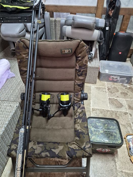 Set pescuit la crap fox, daiwa,