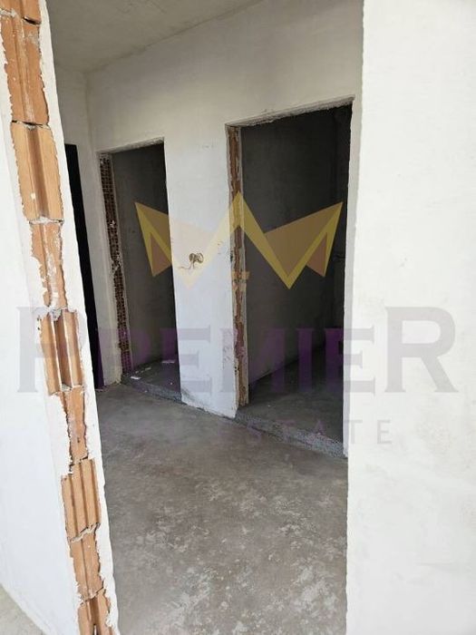 Продава се Тристаен апартамент в Бургас, Меден рудник - зона В - 97 кв.м за 1336 €/кв.м - Снимка #8