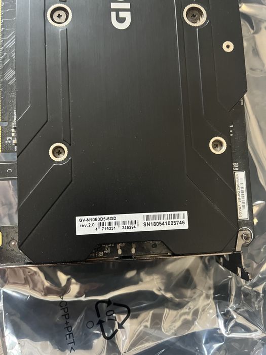 Placă Video Gigabyte GeForce GTX 1060 6GB GDDR5 - Stare Excelentă