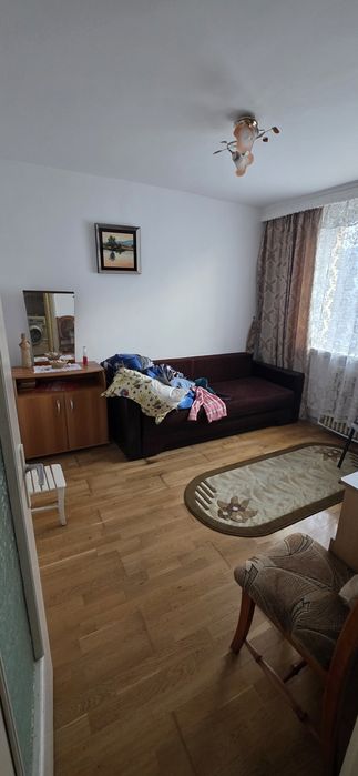 Vand sau schimb apartament 2 cam,decomandat in Piatra Neamt -Precista