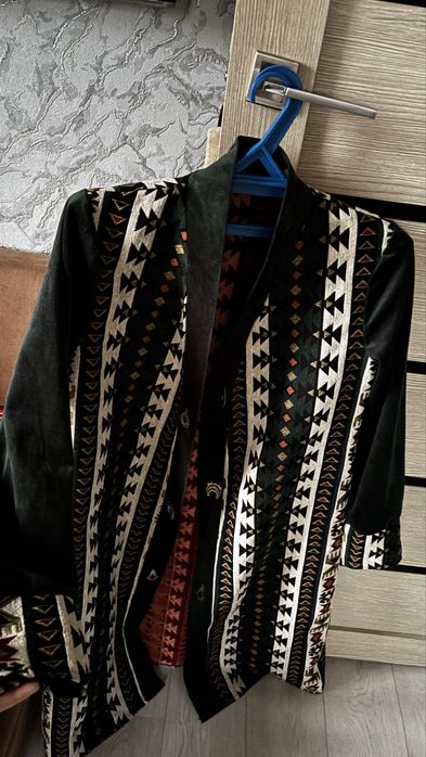 Этно шапан      .