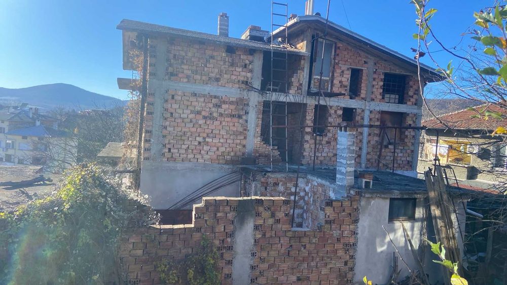 Продава се Къща в Дряново - 600 кв.м за 162 €/кв.м - Снимка #7