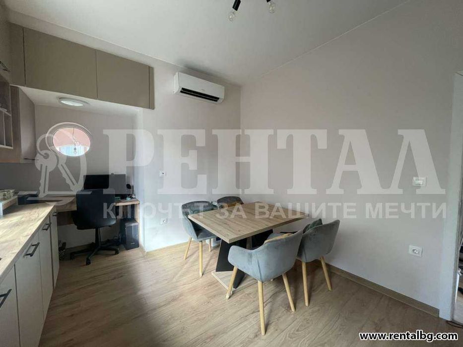 Продава се Двустаен апартамент в Пловдив, Център - 80 кв.м за 1518 €/кв.м - Снимка #1