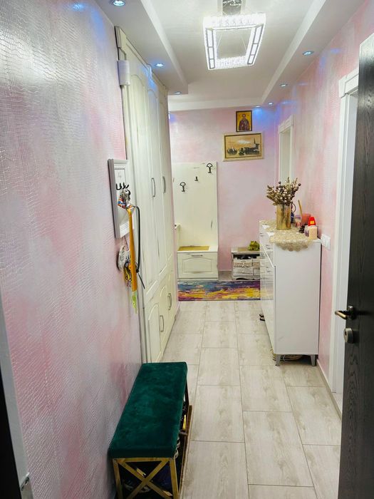 Продава се Тристаен апартамент в Бургас, Сарафово - 165 кв.м за 1376 €/кв.м - Снимка #10