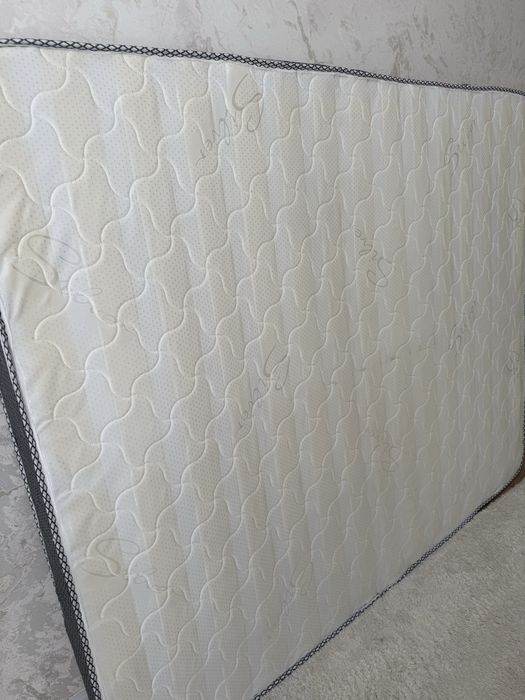 Продам матрас 2 спальный