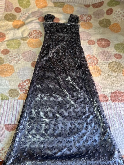 Turli bazmlarga mos zamonaviy ayol va qizlarimiz uchun ko’ylak