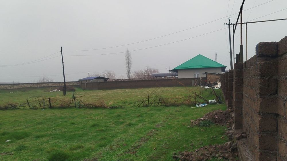 Yer uchastka sotiladi Namuna (Lenin kalxozda 14 marshrut yoʻlida)