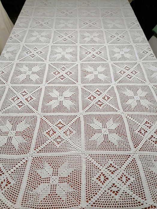 Покривка плетена