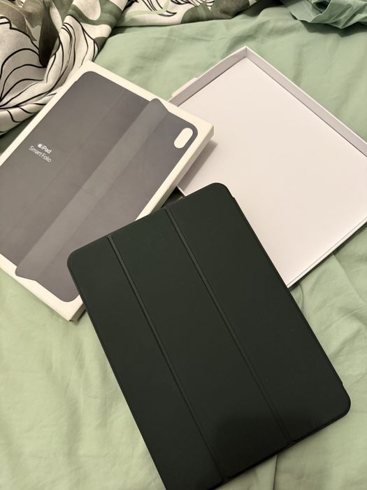 Продам Чехол для iPad 4/5 (10.9)