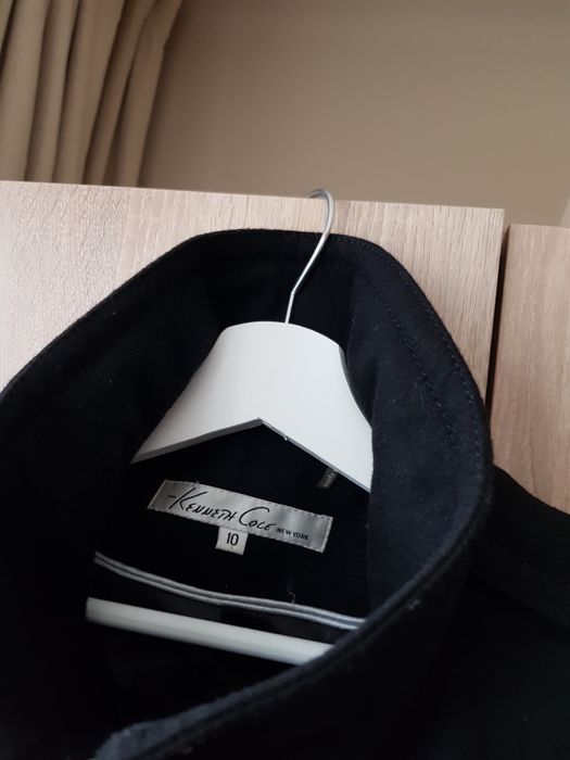 Kenneth Cole палто