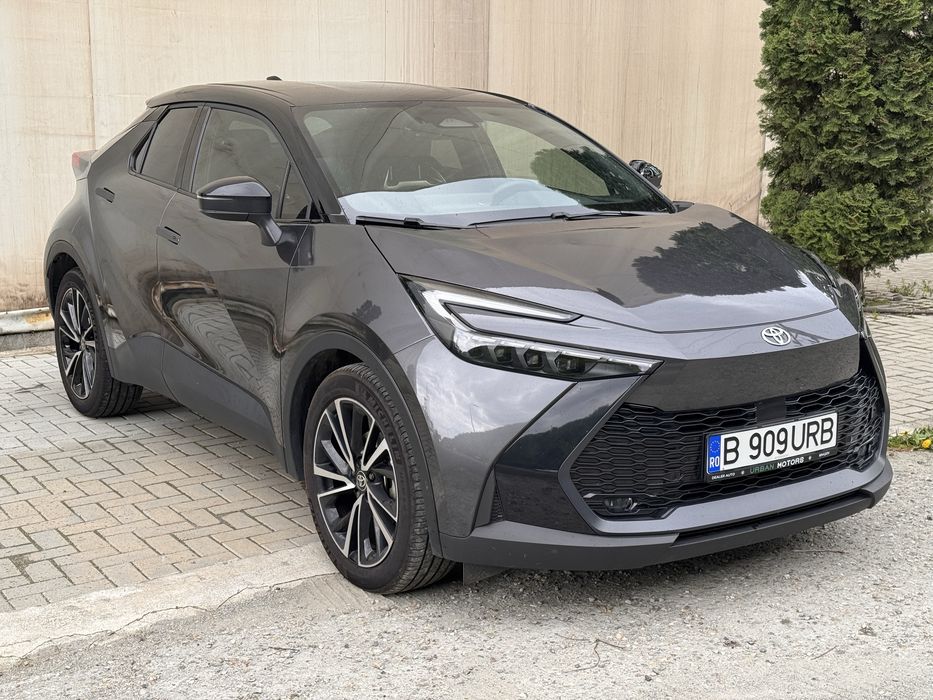 Toyota CHR Exclusive 1.8 Hybrid 140cp 2025 usor avariat
