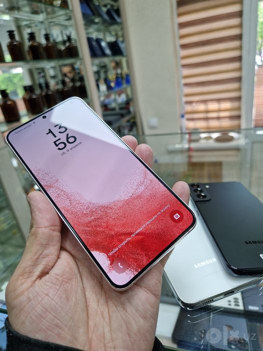 Samsung S22 8/256 GB snapdragon