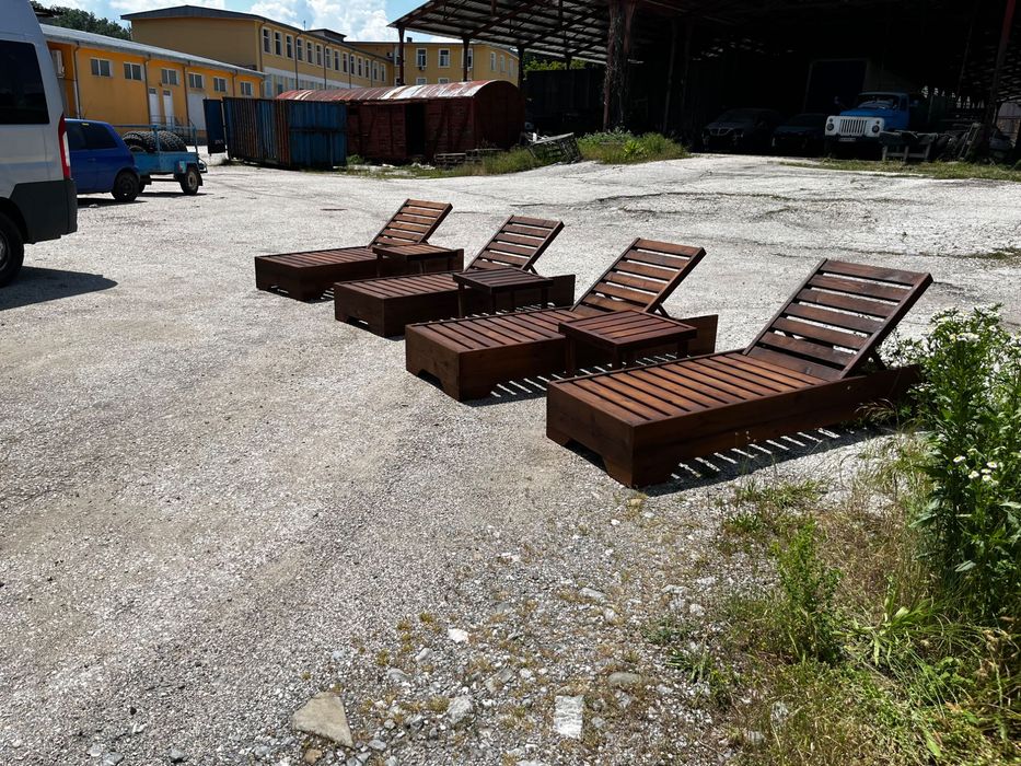 Дървен масивен шезлонг Макси