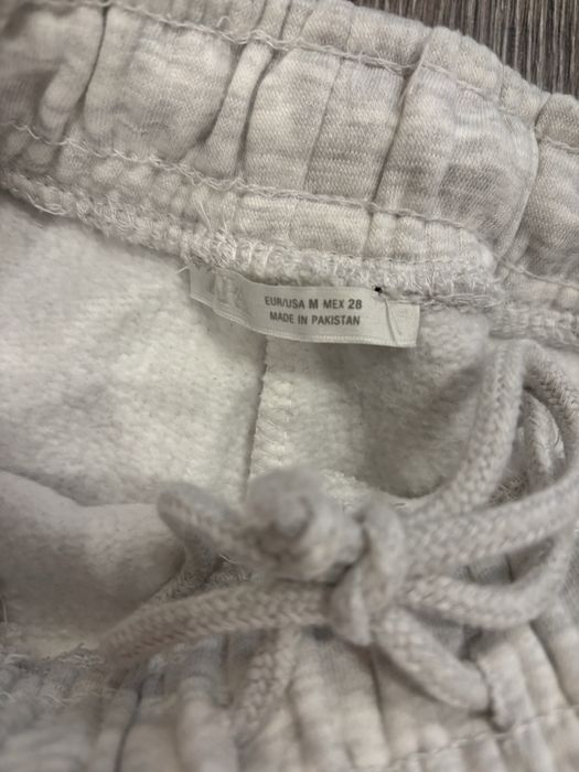 Zara спортно долнище светлосиво М