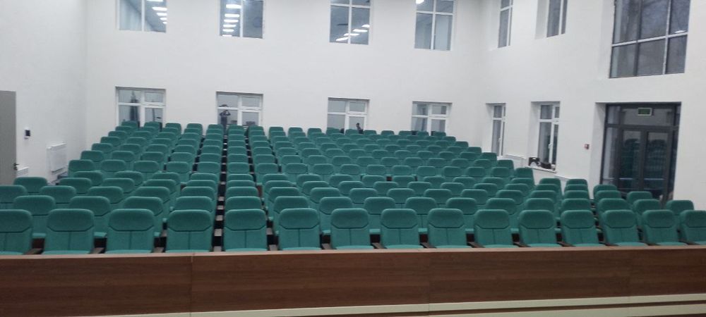 Мягкие зрительные кресла с - гарантий