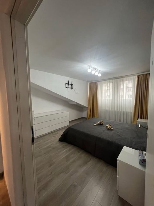 Apartament 4 camere