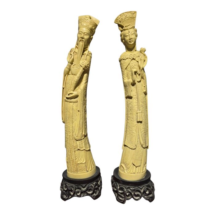 Set statuete china
