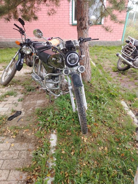 Мотоцикл яки 110