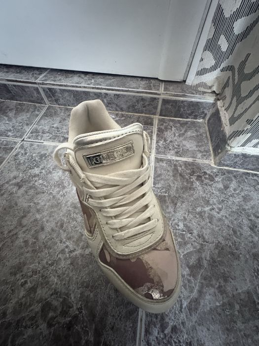 Обувки Guess 36 номер