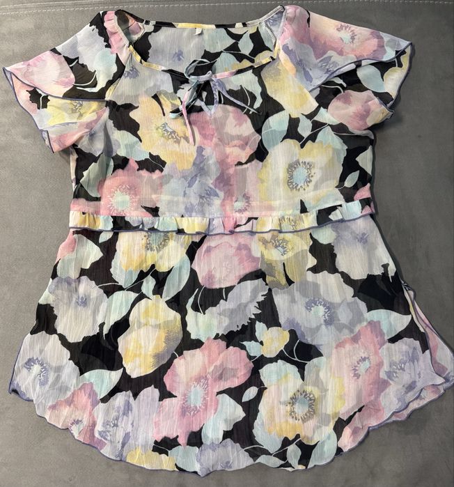 Дамски блузи с къс ръкав L, XL